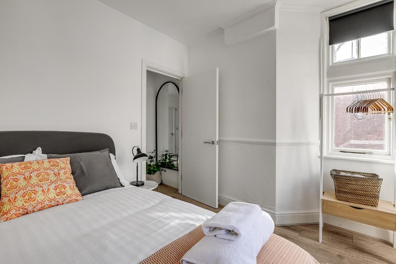 The Stafford Apartment London Exterior photo