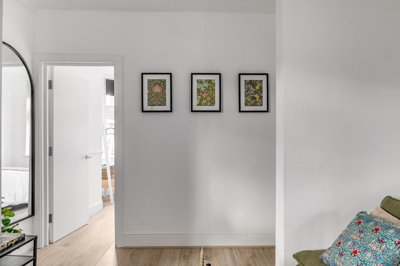 The Stafford Apartment London Exterior photo